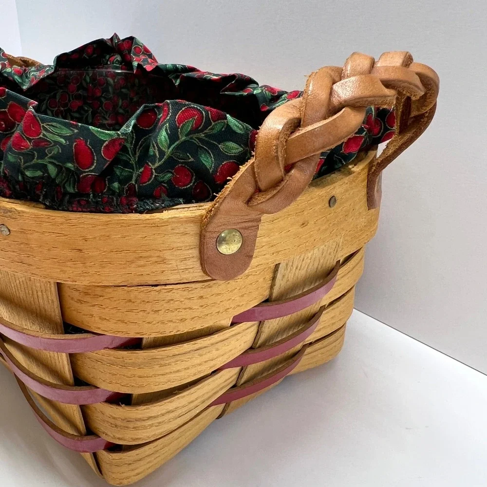 Peterboro Basket Co VTG Yuletide Berry Woven Wood Basket Leather Handle USA Made